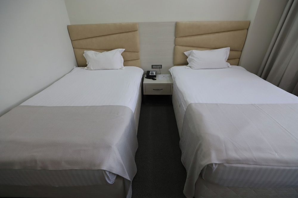 President Hotel by Hrazdan Hotel CJSC 1