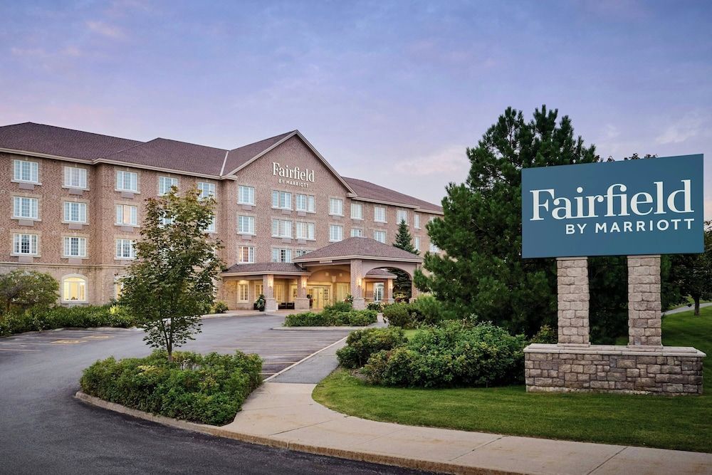 Fairfield Inn & Suites by Marriott Ottawa Kanata 1