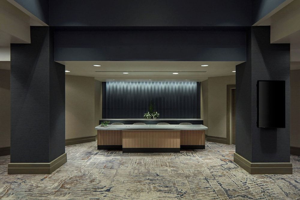 Marriott Downtown at CF Toronto Eaton Centre 2