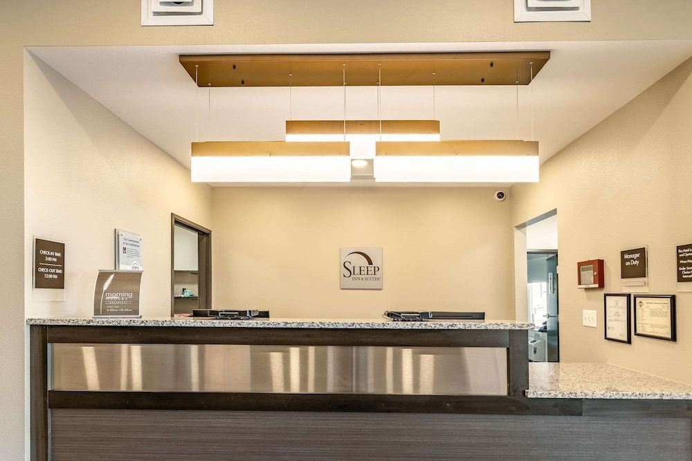 Sleep Inn & Suites Mt Hope near Auction & Event Center 2