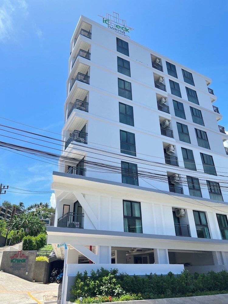 iCheck inn Darisa Patong 1