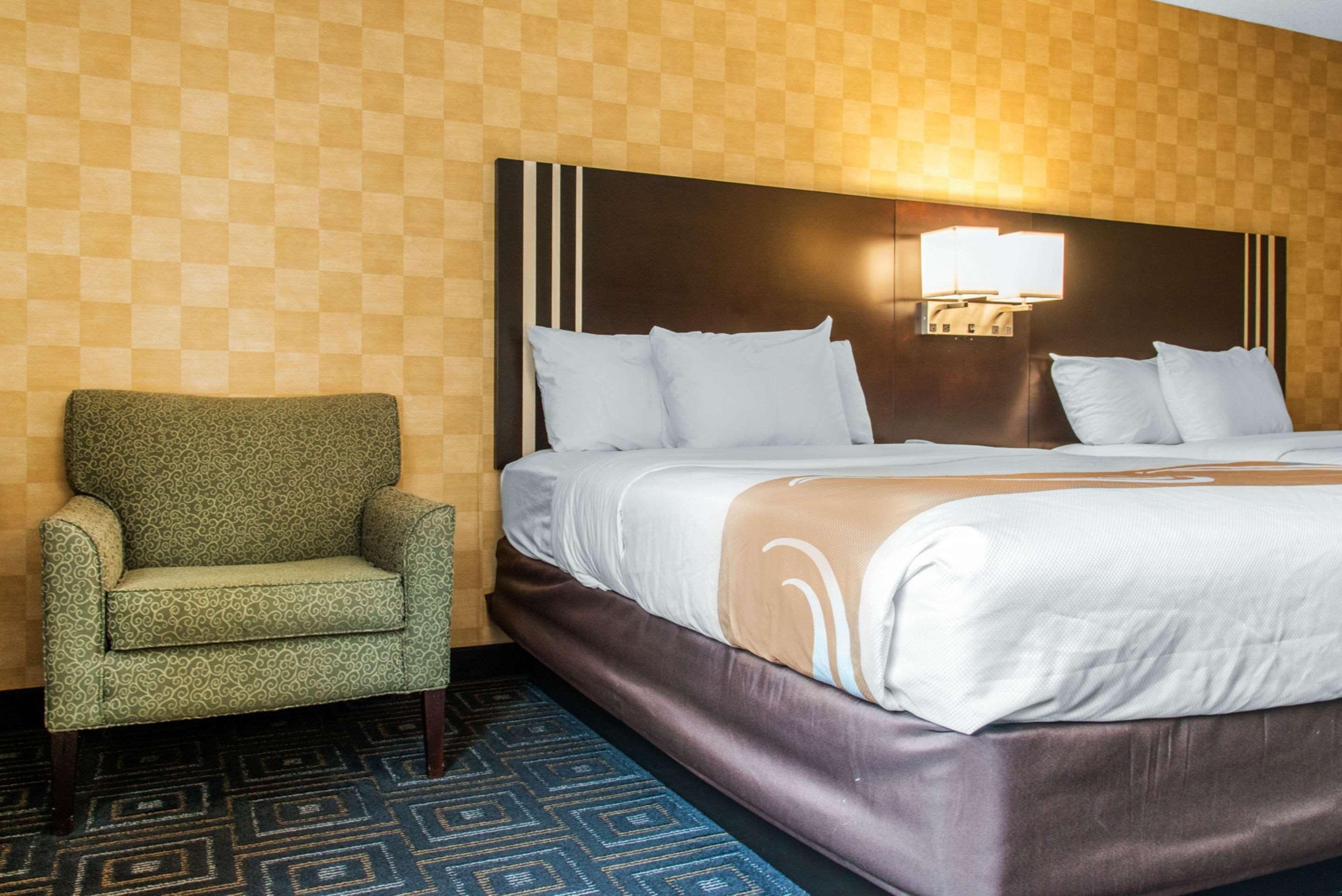 Quality Inn & Suites Mall of America - MSP Airport 2
