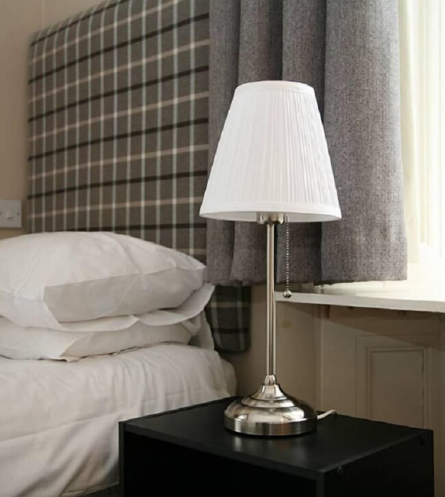 Crookston Hotel 1