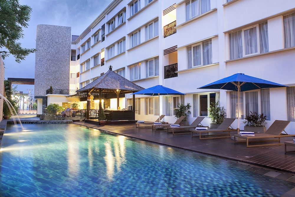 Natya Hotel Kuta 1