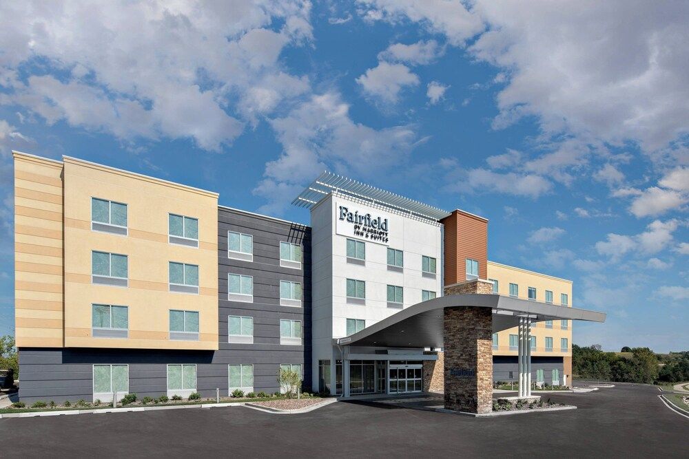 Fairfield Inn & Suites by Marriott Lake Geneva 1