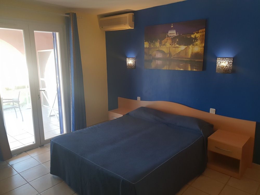 Résidence Villa Romana avec Piscine et Jacuzzi 2