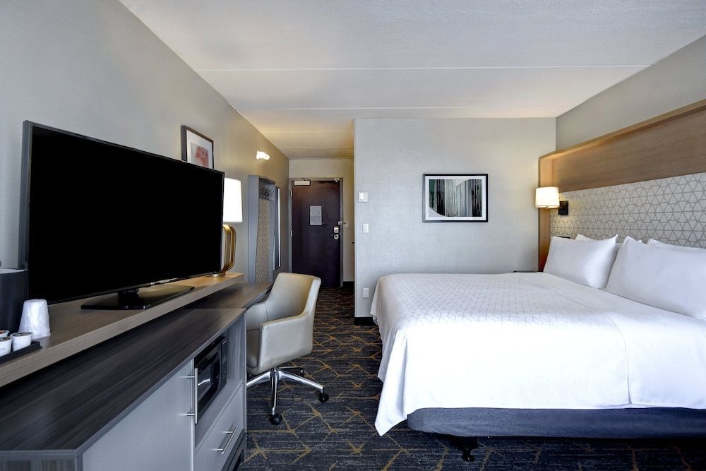 Holiday Inn PHILADELPHIA-CHERRY HILL by IHG 2