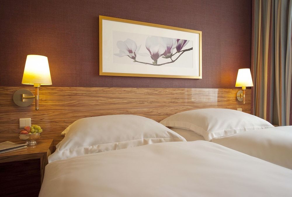 Best Western Raphael Hotel Altona 2