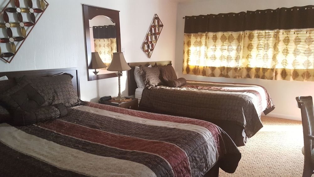 Sonoma Lodge 2