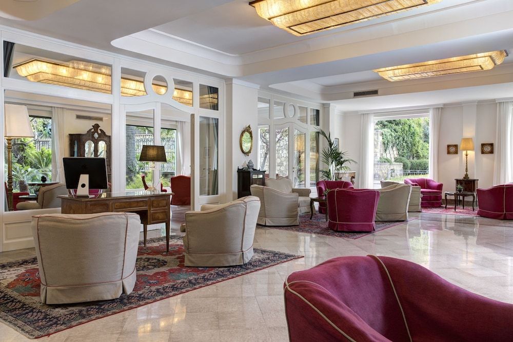 Grand Hotel Royal 2