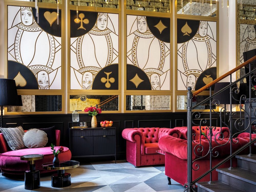 Hotel Golden Queen 2