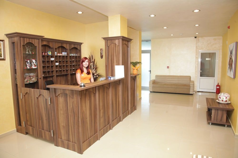 Hotel Zaara 2