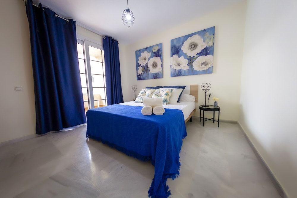 Expoholidays - Apartamentos Puerto Almerimar 2