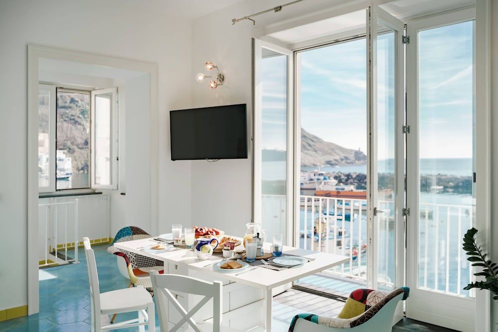 Corricella Exclusive Loft 1
