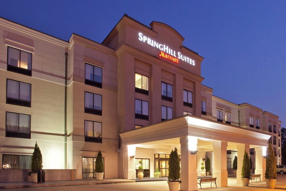 SpringHill Suites by Marriott Tarrytown Westchester County 1