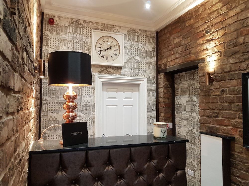 The Glebe Hotel 2