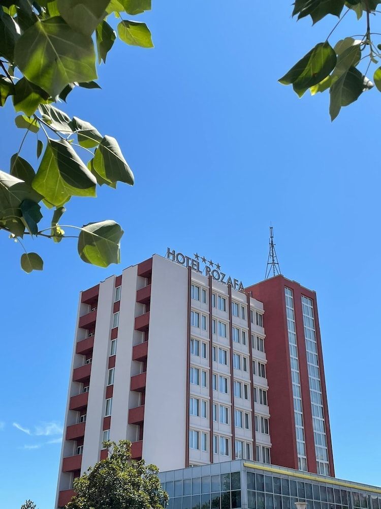 Rozafa Hotel 1