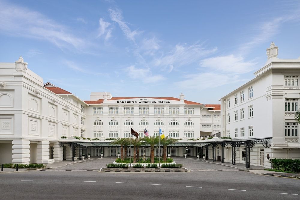 Eastern & Oriental Hotel 1