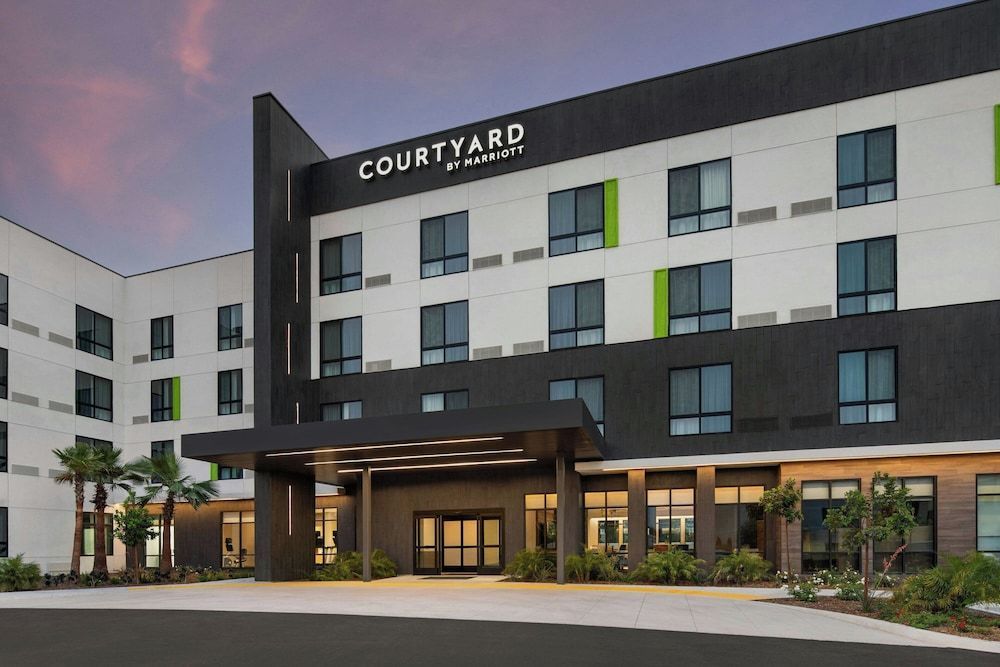 Courtyard by Marriott San Bernardino Loma Linda 1