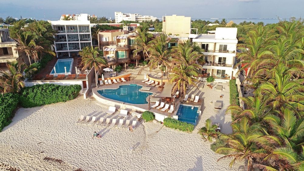 Hotel Playa La Media Luna 1