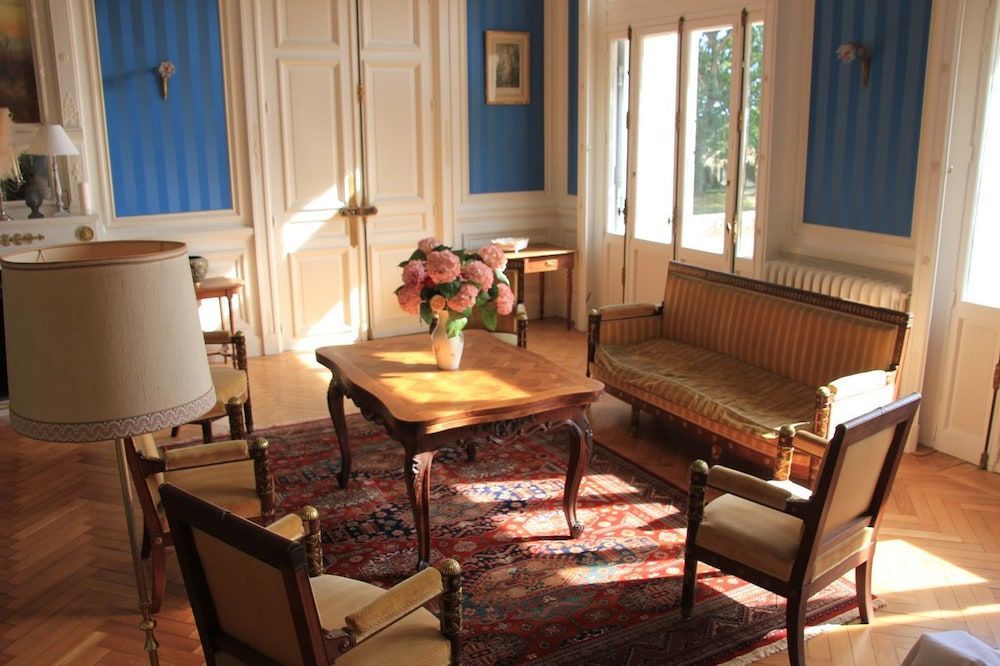 Chateau du Gerfaut 2