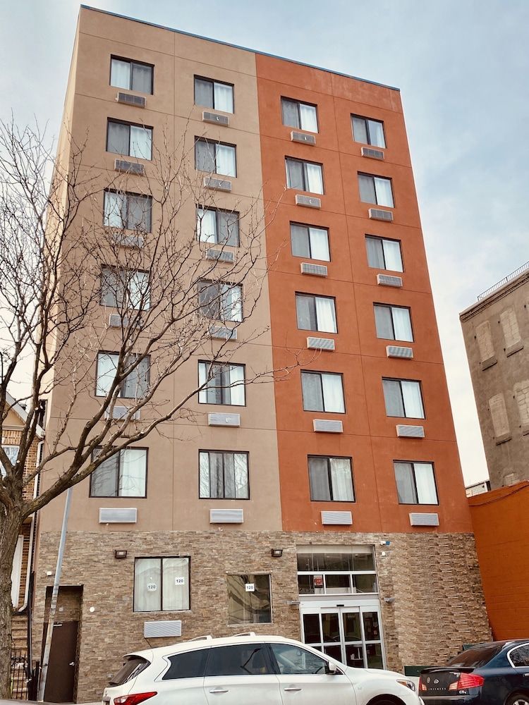 Surface Inn Brooklyn 1