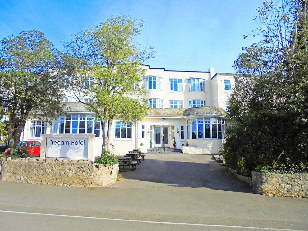 Trecarn Hotel 1