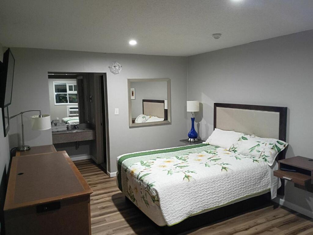 Bel Air Motor Lodge 1