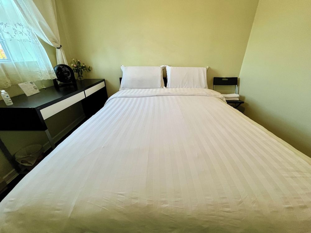 Beijing Vancouver Homestay 1