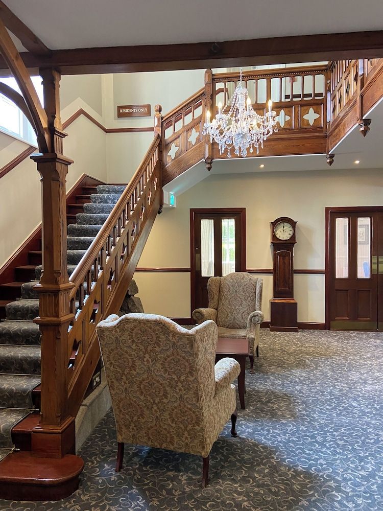 The Glendalough Hotel 2