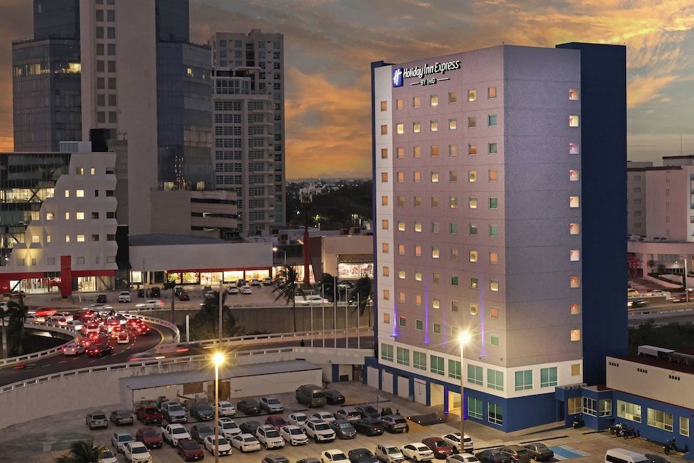 Holiday Inn Express VERACRUZ BOCA DEL RIO by IHG 1