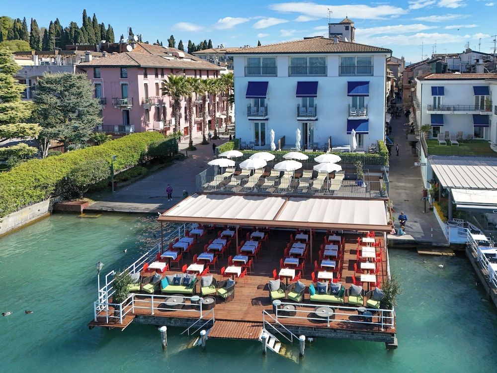 Hotel Flaminia 1