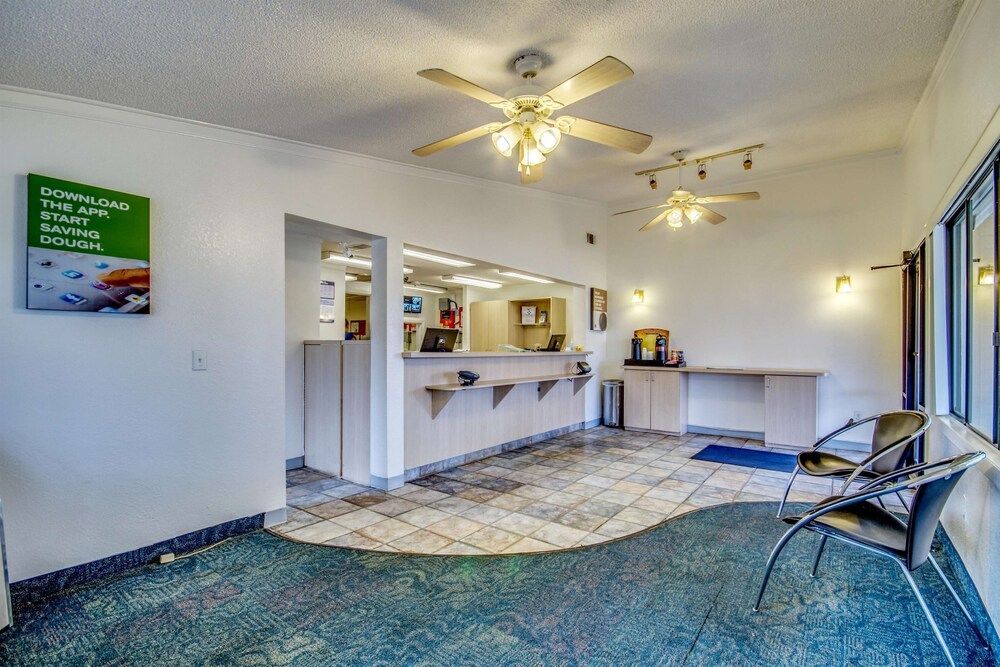 Motel 6 Saint Joseph, MO 2