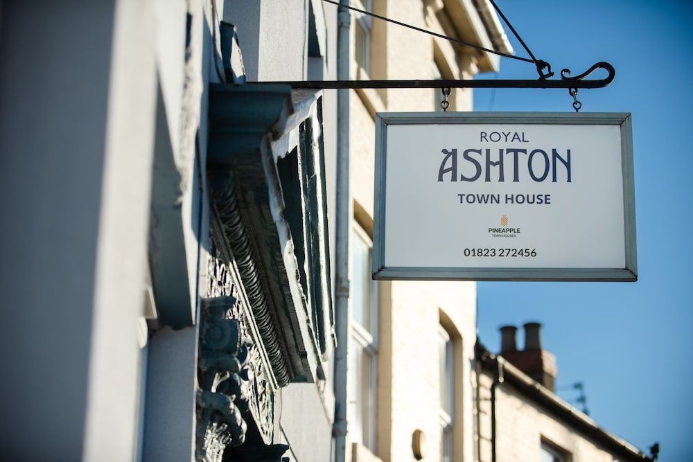 Royal Ashton Hotel 1
