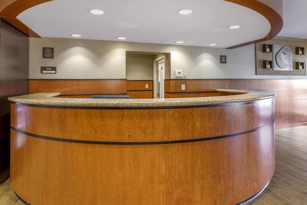 Comfort Suites Knoxville North 2