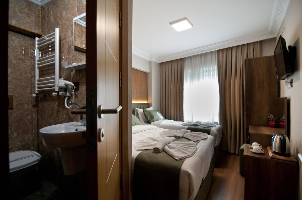 Aurora Eco Hotel 2