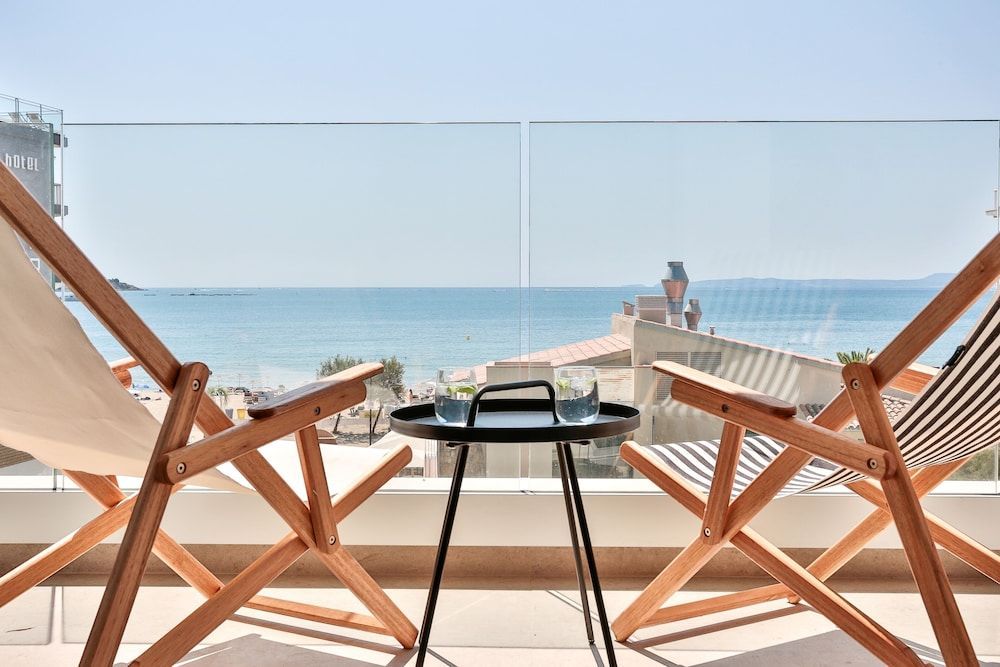 ECO-APARTMENTS LA MARINEDA 1