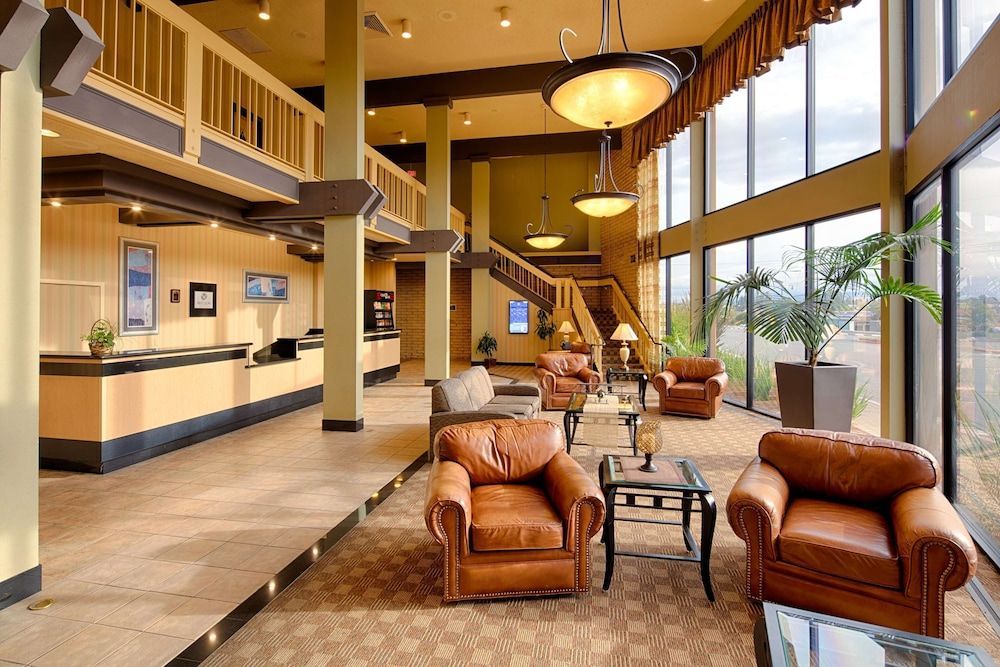 Red Lion Hotel Redding 2