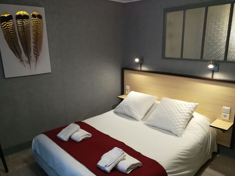 Hôtel Renova 1