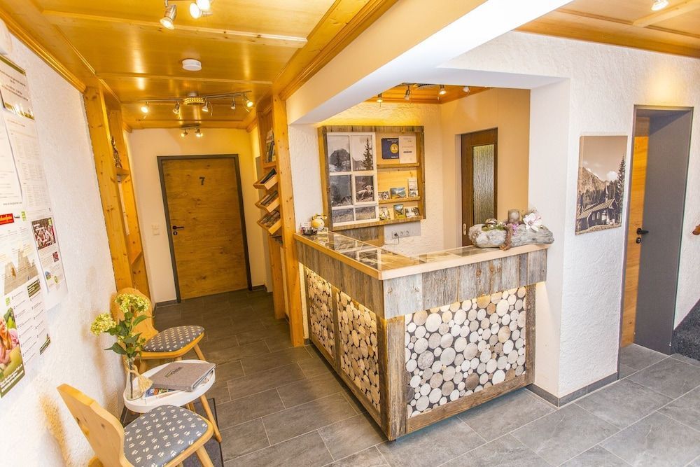 Alp-Chalet 2