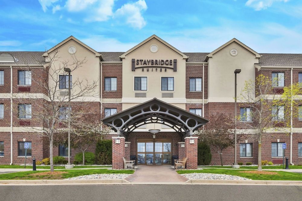 Staybridge Suites LANSING-OKEMOS by IHG 1