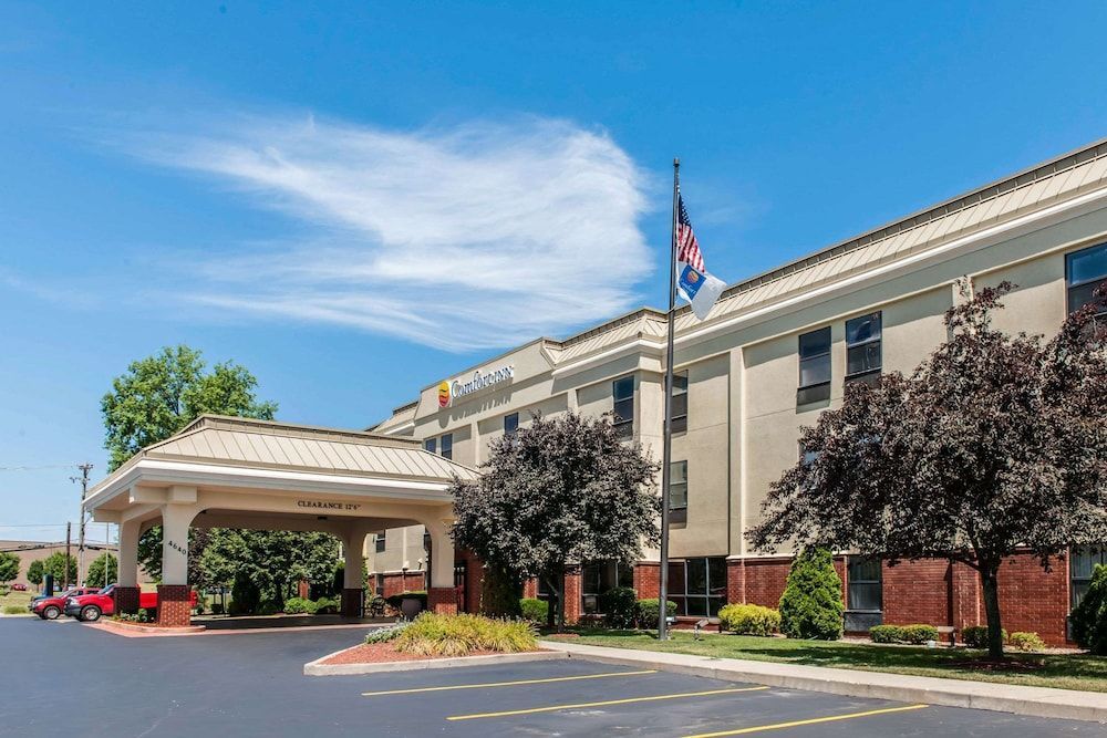 Comfort Inn Blue Ash North 1