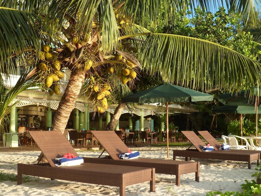 Palm Beach Hotel 1