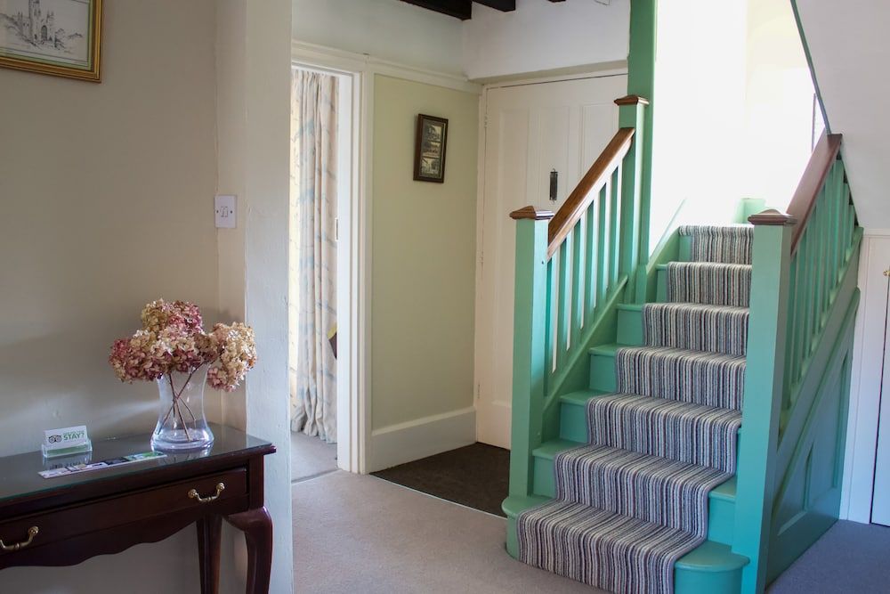 St. Stephens Guest House 2