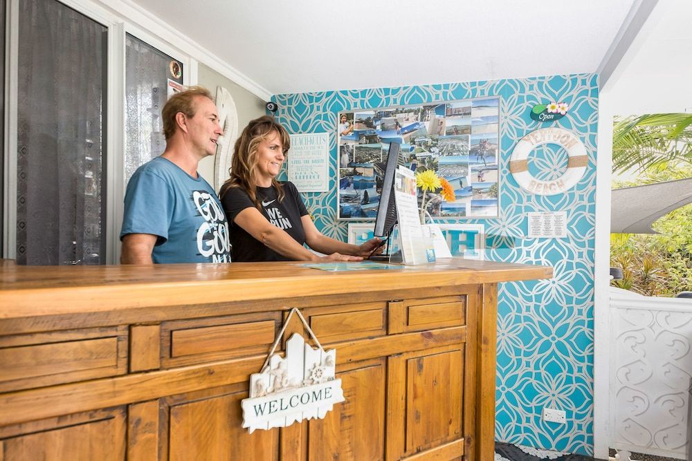 Coral Inn Boutique Motel 2
