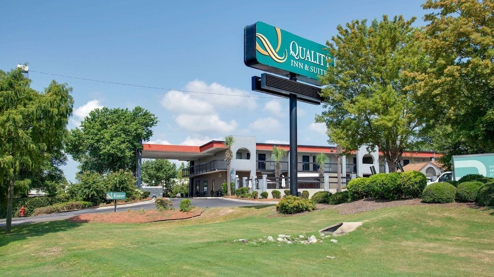 Quality Inn & Suites Aiken East 1