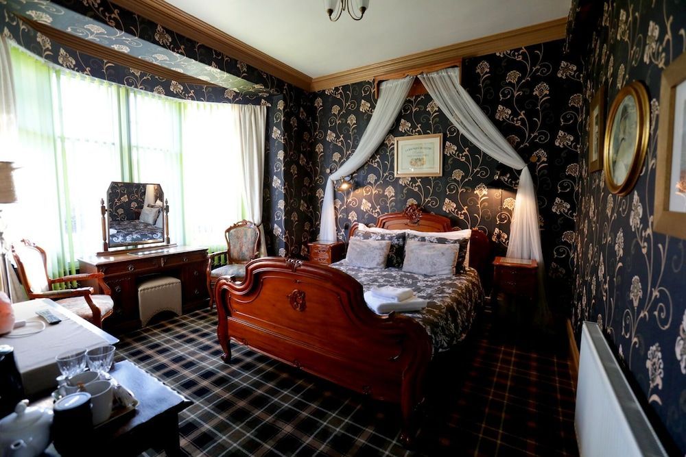 Bryn Woodlands House 2