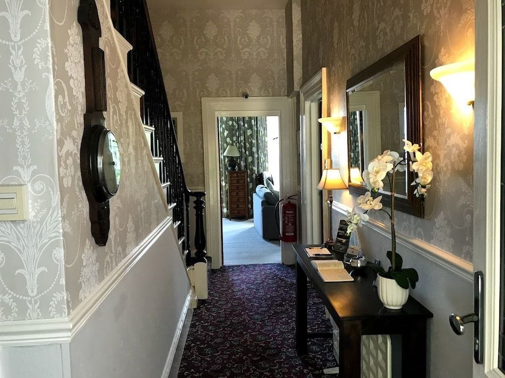 The Collingdale Guest House 2