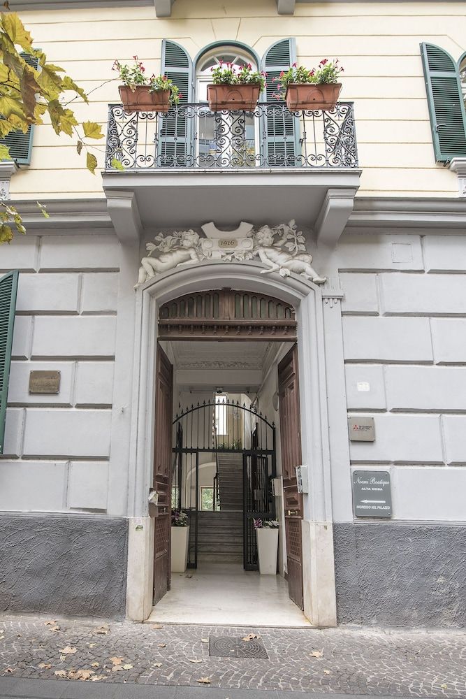 Vomero House 1