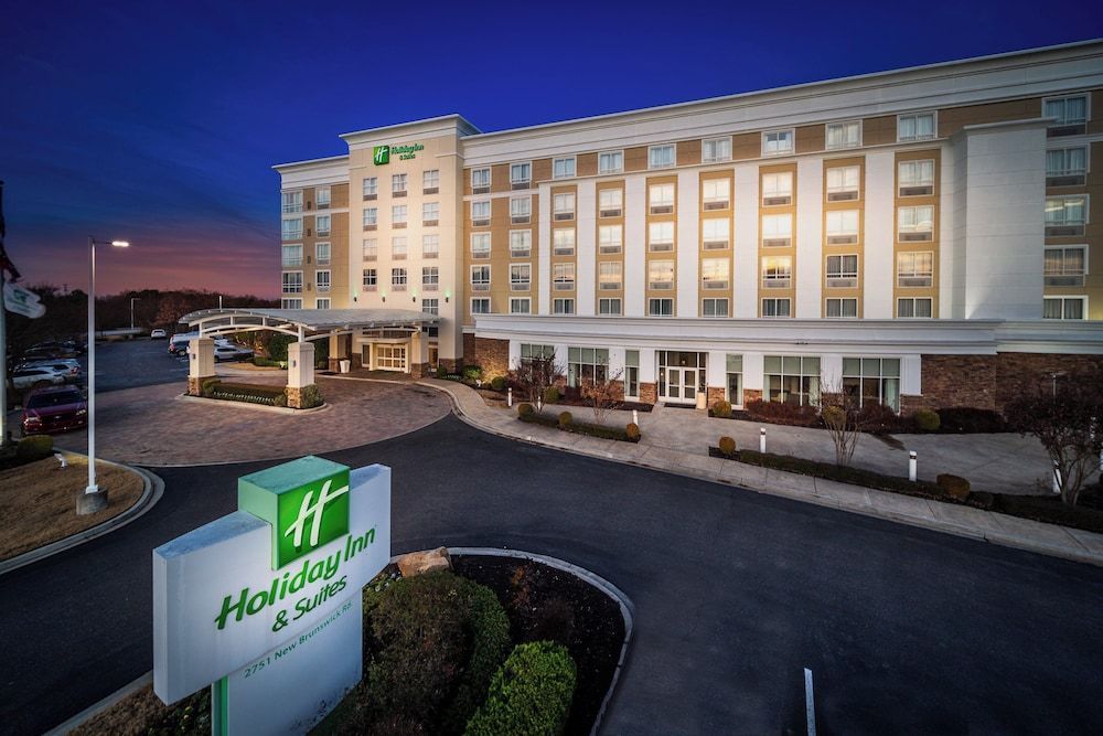 Holiday Inn & Suites MEMPHIS - WOLFCHASE GALLERIA by IHG 1